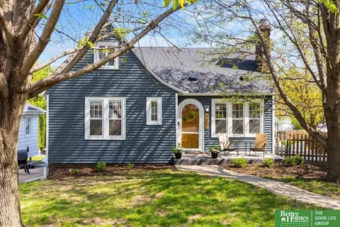 4652 William St, Omaha, NE 68106