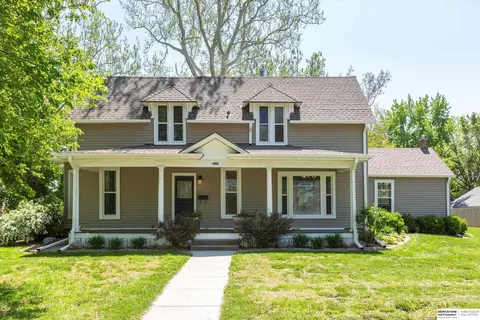 2007 Park St, Blair, NE 68008