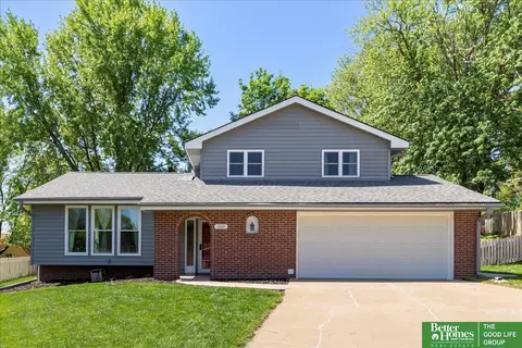 15521 Dewey Cir, Omaha, NE 68154