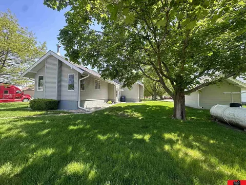 309 Pine St, Snyder, NE 68664 photo 2
