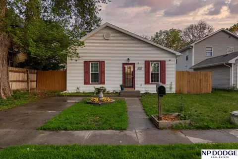 2727 Q St, Lincoln, NE 68503
