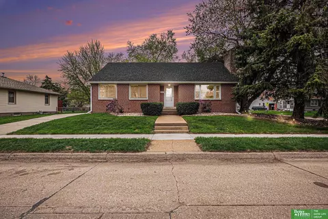 1405 E Linden Ave, Fremont, NE 68025