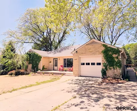 1415 H St, Fairbury, NE 68352