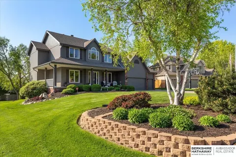 4417 N 141 Cir, Omaha, NE 68164