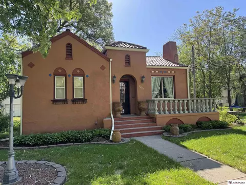 1244 N Elm St, Wahoo, NE 68066