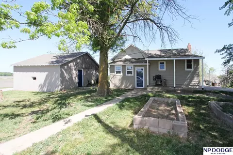 2609 Alvo Rd, Seward, NE 68434