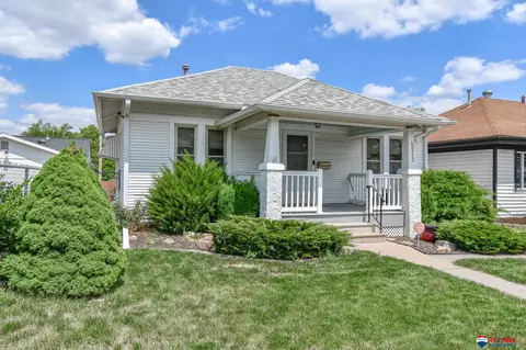 1212 Dakota St, Lincoln, NE 68502