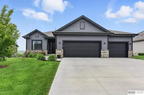 2724 N 191st Ave, Elkhorn, NE 68022