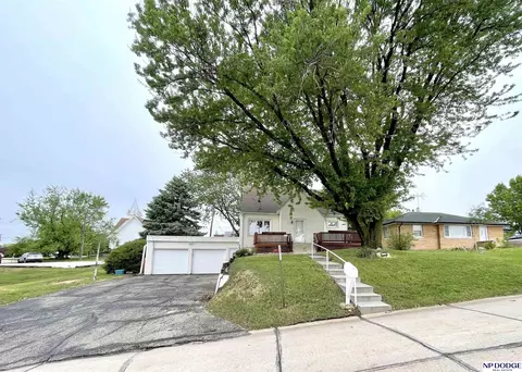 308 N Brewster Ave, Oakland, NE 68045
