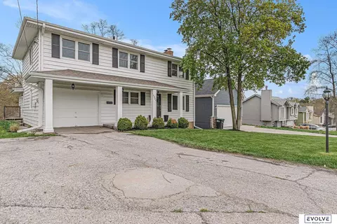 Exterior - 5034 Spaulding St, Omaha, NE 68104 photo 1 of 6