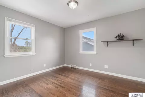 Bedroom - 5034 Spaulding St, Omaha, NE 68104 photo 2 of 4