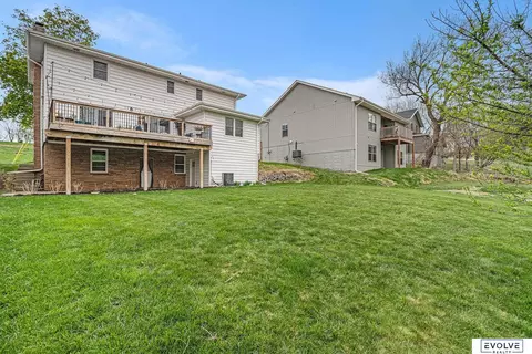 Exterior - 5034 Spaulding St, Omaha, NE 68104 photo 6 of 6