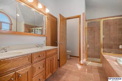 Bath - 1050 Timberwood Dr, Ames, NE 68621 photo 2 of 4