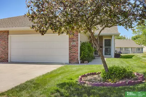 1830 N 176th Plz, Omaha, NE 68118