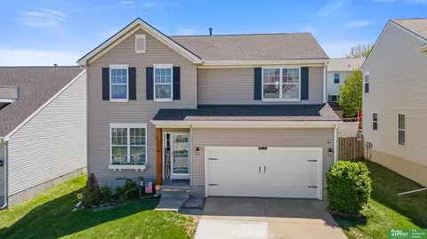 14759 Young St, Bennington, NE 68007