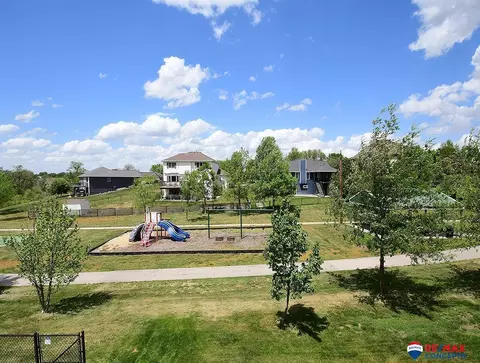View/Area - 930 E 9th St, Hickman, NE 68372 photo 2 of 2