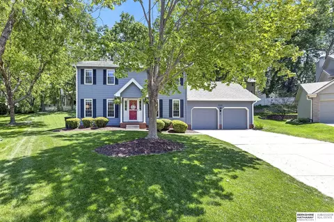 15018 Patterson Cir, Omaha, NE 68137