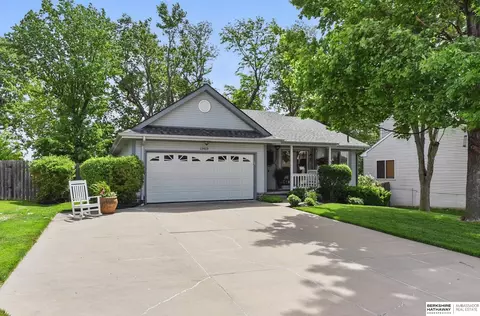 13413 S 30th St, Bellevue, NE 68123