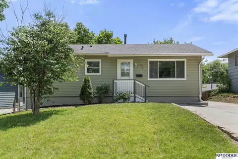 3631 Frederick St, Omaha, NE 68105