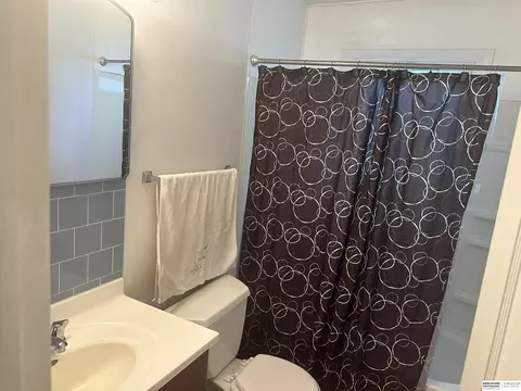 220 S 20th St, Beatrice, NE 68310 photo 3