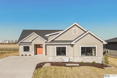 3004 S 209 Ct, Omaha, NE 68022
