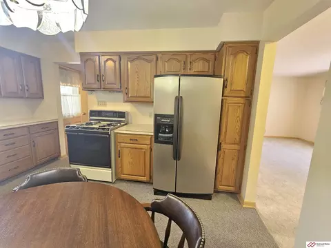 Kitchen - 1509 N 15th St, Beatrice, NE 68310 photo 2 of 3