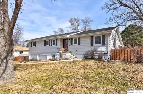 2931 S 114 St, Omaha, NE 68144