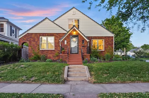 2701 N 61st St, Omaha, NE 68104