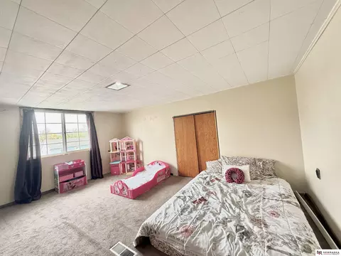 Bedroom - 520 E Hawthorne St, Minden, NE 68959 photo 9 of 9
