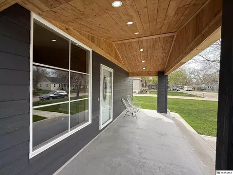 Exterior - 520 E Hawthorne St, Minden, NE 68959 photo 3 of 5