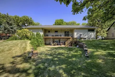 Exterior - 307 S Way Ave, Sutton, NE 68979 photo 2 of 3