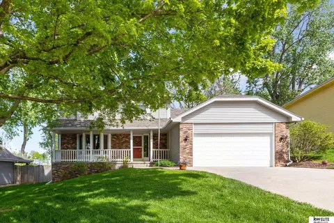 6219 S 79 Cir, Ralston, NE 68127