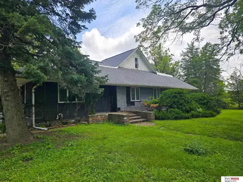 56935 712 Rd, Fairbury, NE 68352
