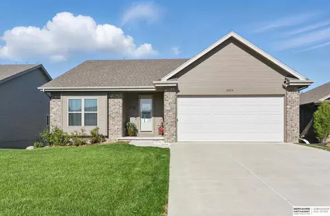 2614 N 191st Ave, Elkhorn, NE 68022