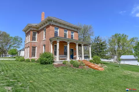 202 N 19th St, Ashland, NE 68003