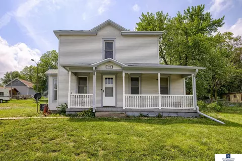 165 Monroe St, Bennet, NE 68317