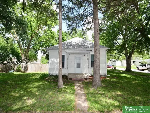 806 Norman Ave, Crete, NE 68333
