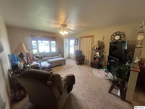 Living - 901 E 903 E 9th St, Valentine, NE 69201 photo 3 of 4