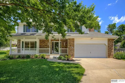6407 S 106 Cir, Omaha, NE 68127