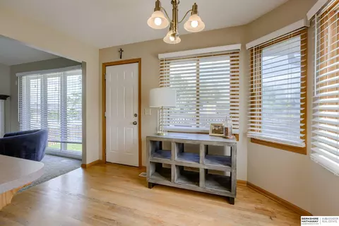 705 Ruby Rd, Papillion, NE 68133 photo 9