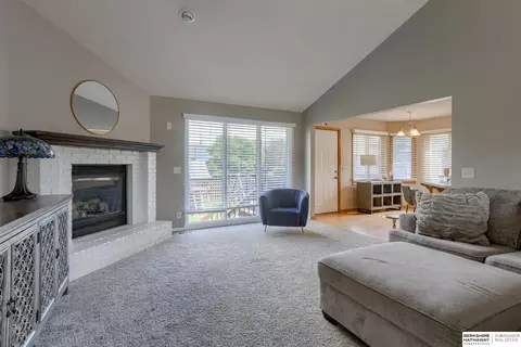 705 Ruby Rd, Papillion, NE 68133 photo 8