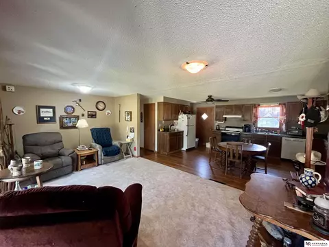 606 E 7th St, Valentine, NE 69201 photo 9
