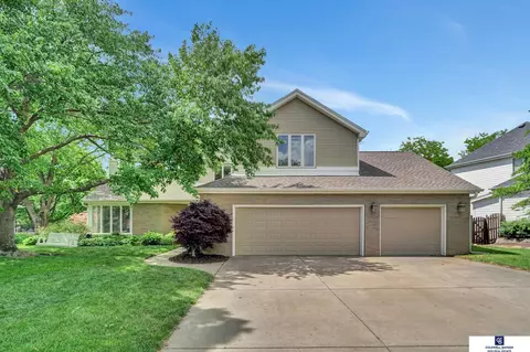 7310 Stevens Rdg, Lincoln, NE 68516