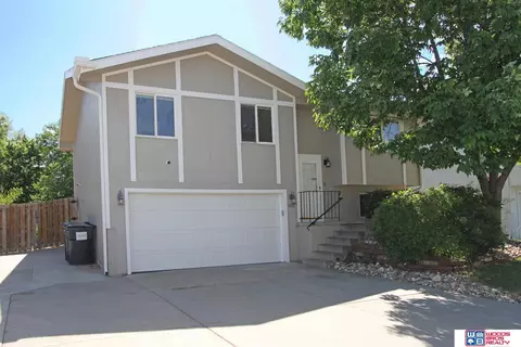 1912 SW 25th St, Lincoln, NE 68522