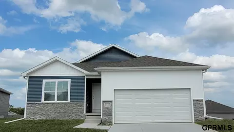 5415 N 188 St, Elkhorn, NE 68022