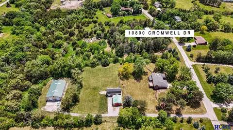 10800 Cromwell Dr, Lincoln, NE 68516