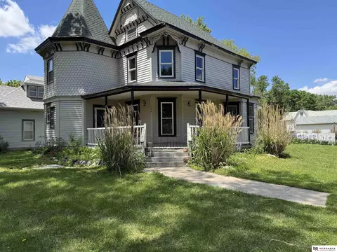 204 E York Ave, De Witt, NE 68341
