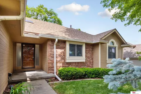 14460 Patrick Ave, Omaha, NE 68116
