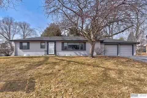 1148 S 93rd Ave, Omaha, NE 68124