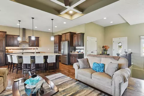 235 N 10th Ave, Springfield, NE 68059 photo 17